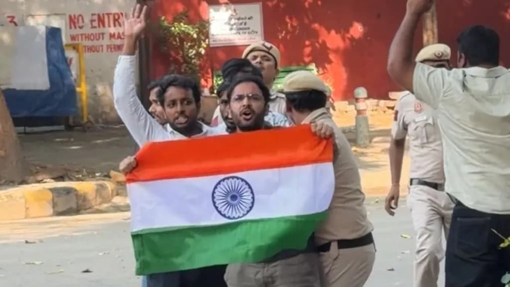 CJP leaders and activists protest at Jantar Mantar, demanding CEC Gyanesh Kumar’s resignation.