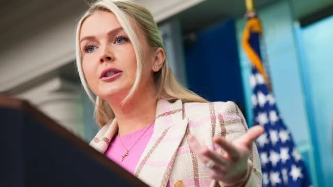 Karoline Leavitt prepares to leave the White House after 19 months as press secretary amid intense political scrutiny.